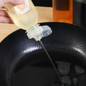 Botella Exprimible de Plástico para Aceite y Salsas 300 ml